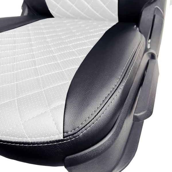 Чехлы Экокожа Ромб на УАЗ Патриот (2017-2019) Чехлы Экокожа Ромб на УАЗ Патриот (2017-2019)