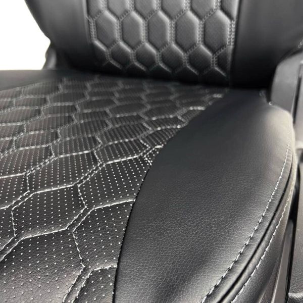 Чехлы Экокожа Ромб на УАЗ Патриот (2017-2019) Чехлы Экокожа Ромб на УАЗ Патриот (2017-2019)